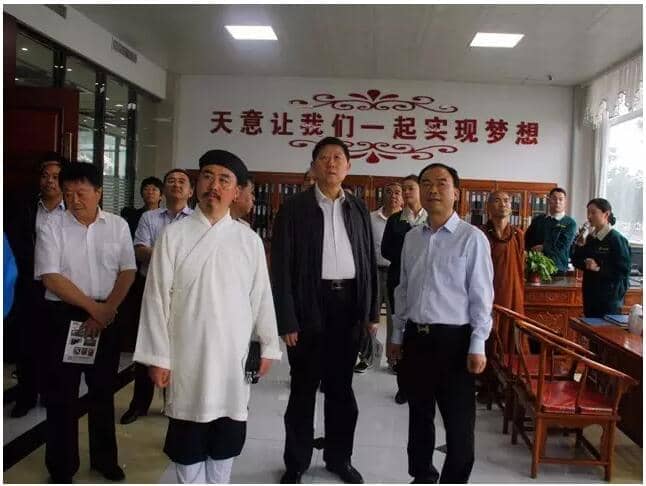 山東省政協(xié)常委、民宗委主任孫傳宏蒞臨天意考察參觀