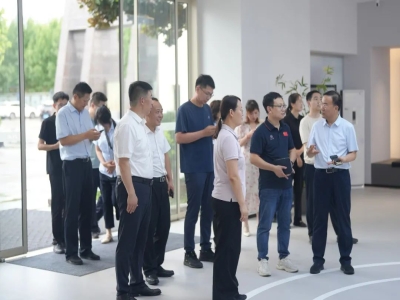 綠色建材產(chǎn)業(yè)鏈融鏈固鏈再發(fā)力！哈工大王代玉教授一行蒞臨天意機械、卓越精工考察調(diào)研